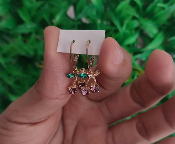 852	Aretes cerezas M1