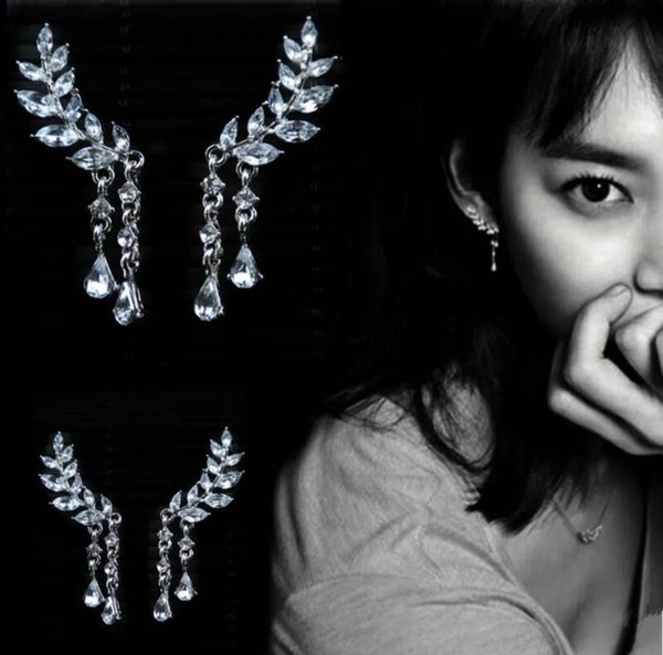 392 Aretes hojas cristales transparentes