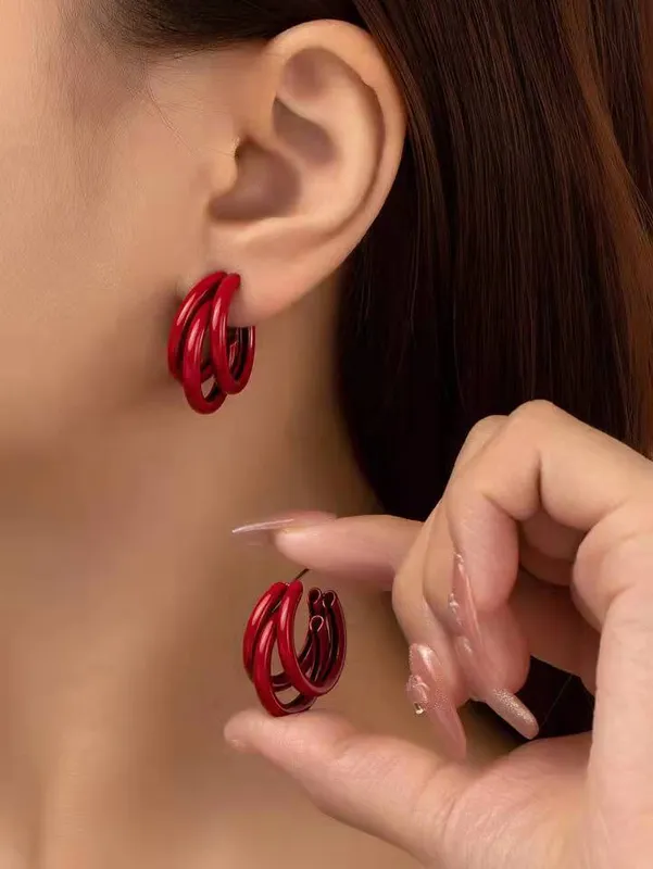 1483	Aretes triple rojo-aleacion