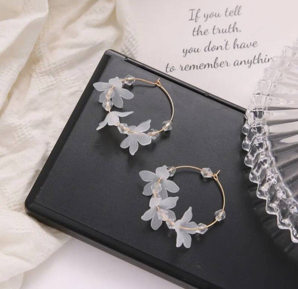 426 Argollas flores transparentes