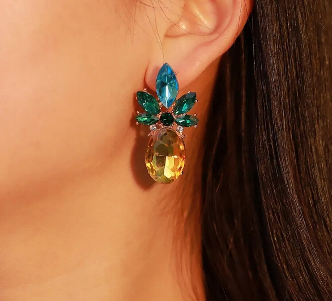 023 Aretes pinas multicolor