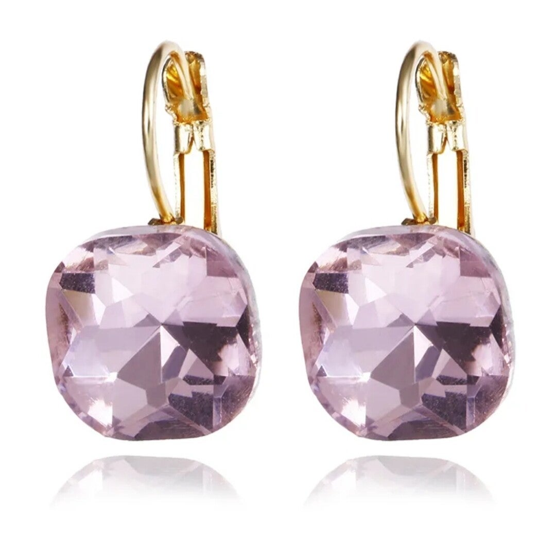 464 Aretes diamante lila