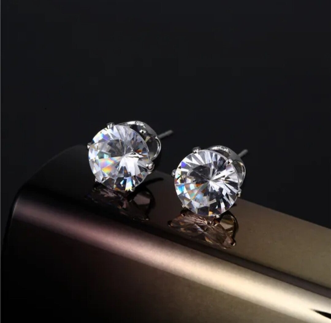662	Aretes broquel diamante