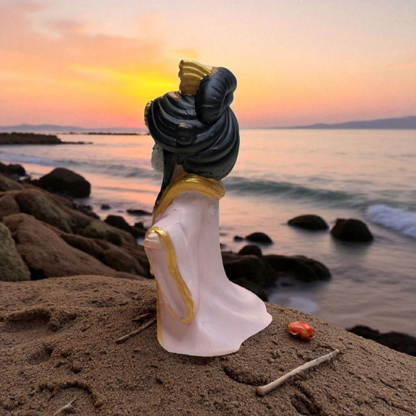 Eine Gesha Handbemalt