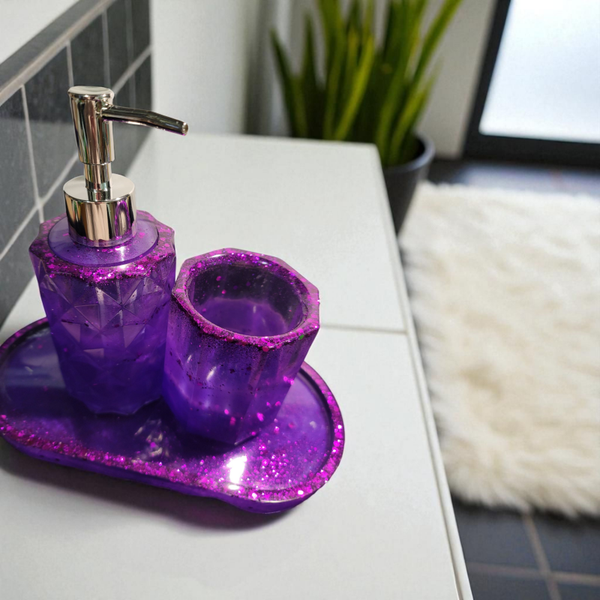 Badezimmer-Set und Seifenspender