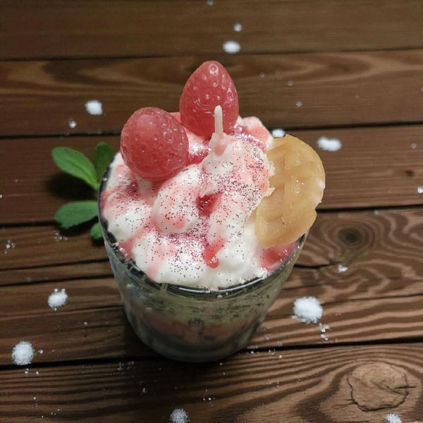 Obstbecher - Hier ein Erdbeerbecher