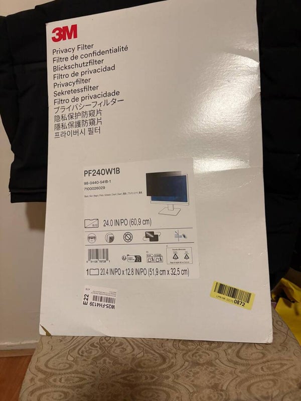3M™ Privacy Filter