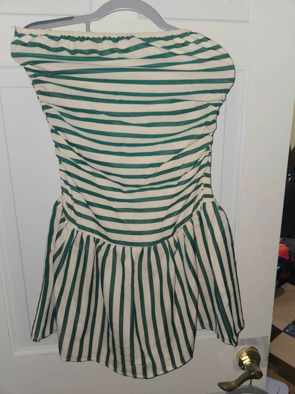 Strapless dress