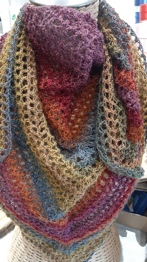 Châle fait main au crochet