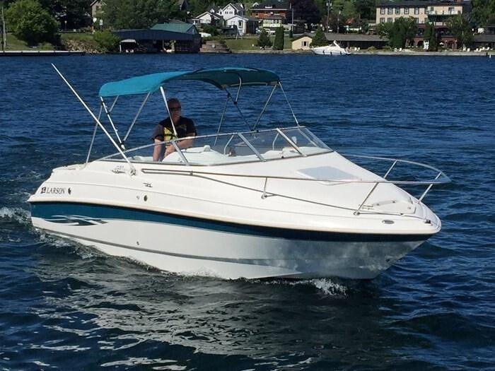 Larson Cabrio 220 - 2005