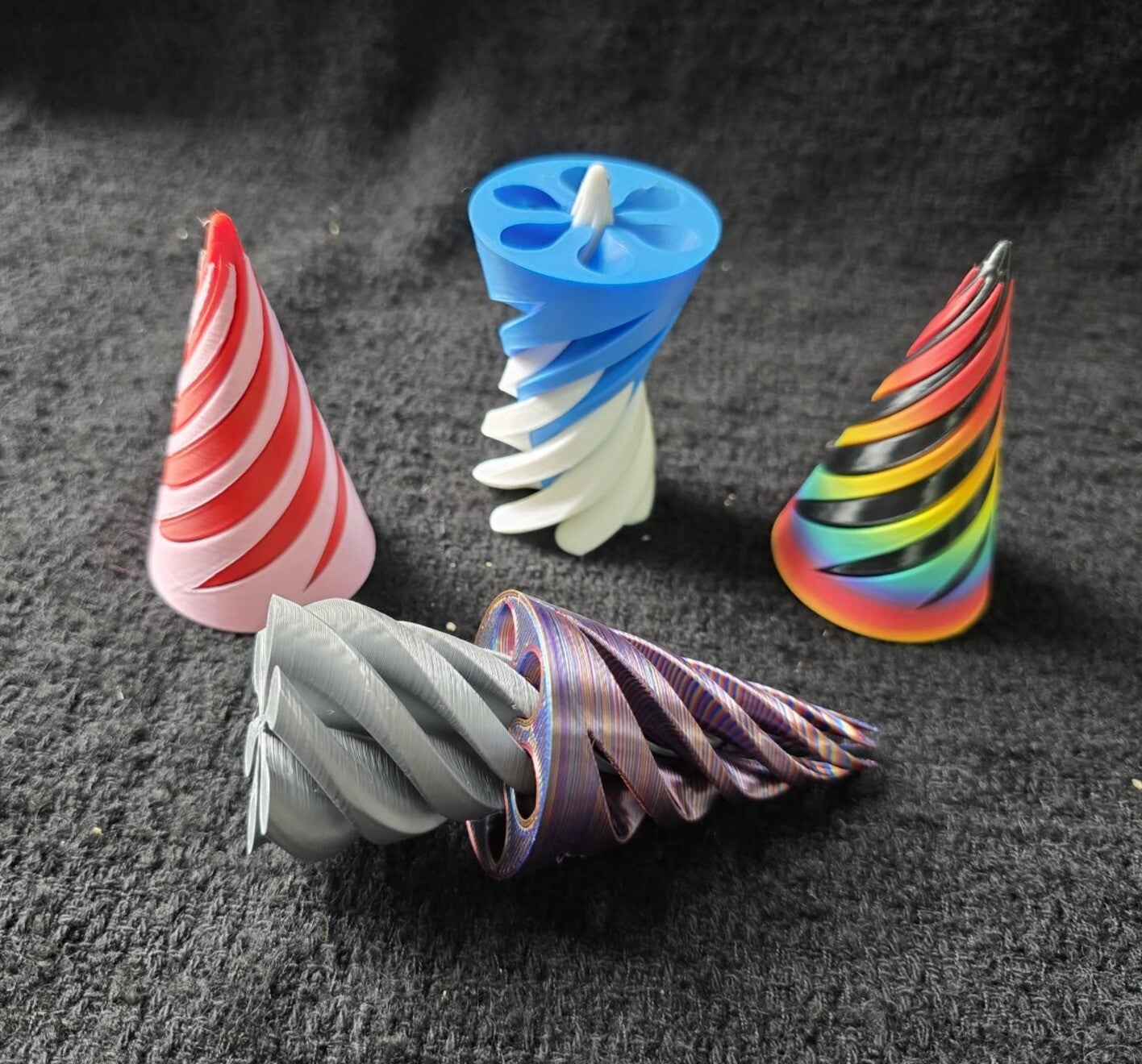Spiral Pass-Thru Fidget