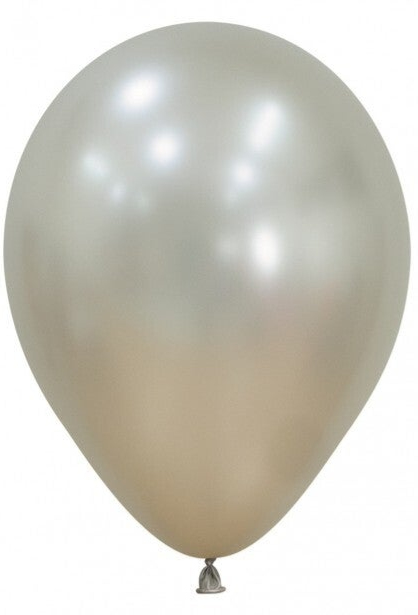 Creme Wit | Silk | Latex Helium Ballon | Inclusief Helium en Lintje
