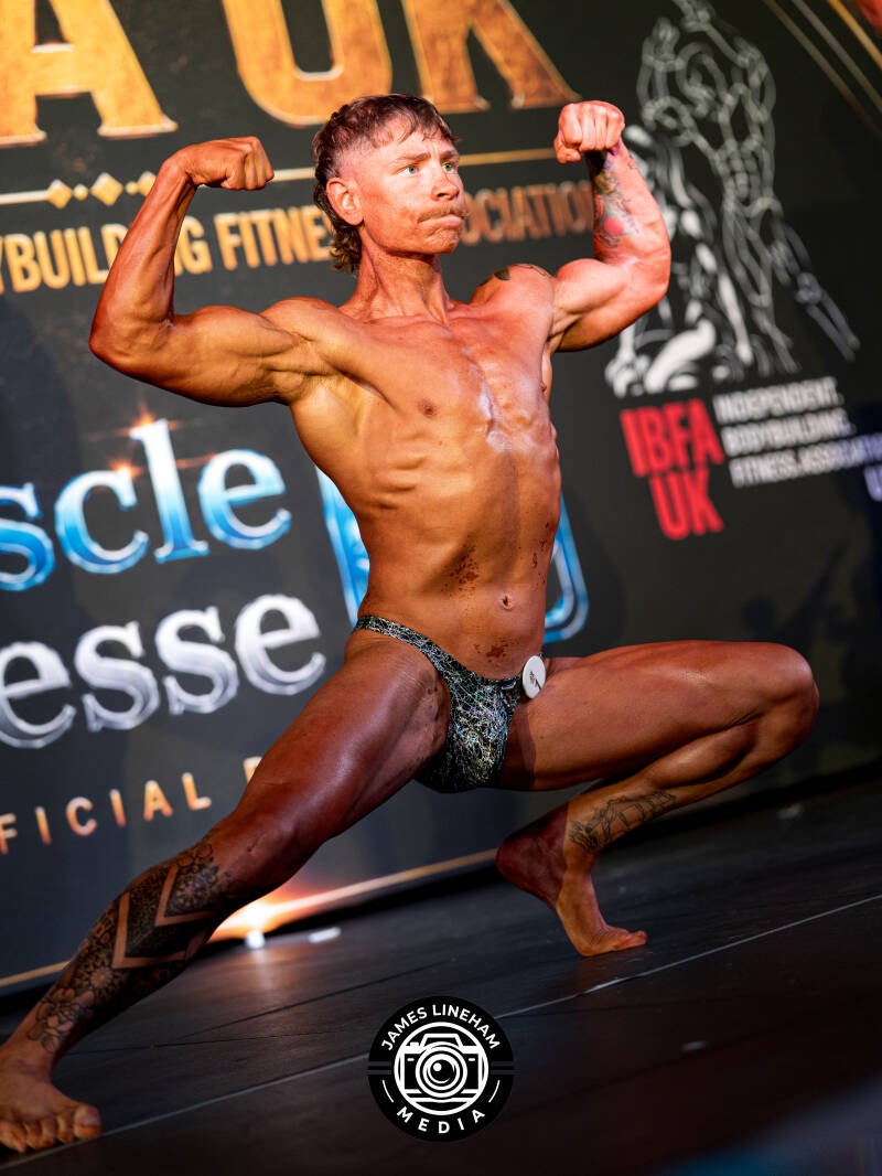 juniors-iestyn-myles-2-standard.jpg