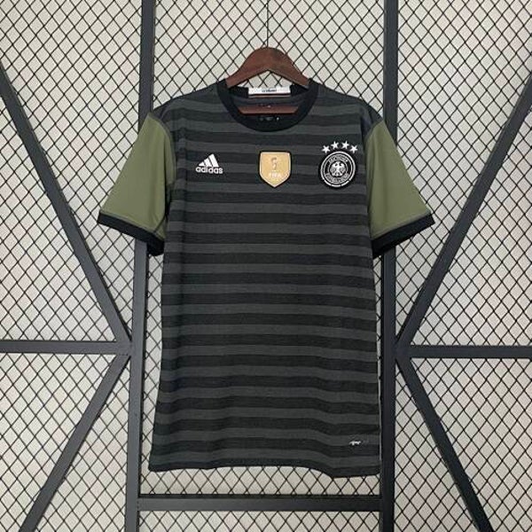 Retro Germany 2016 Away