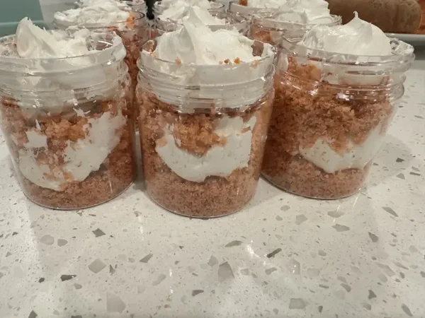 Custom Cake Jars