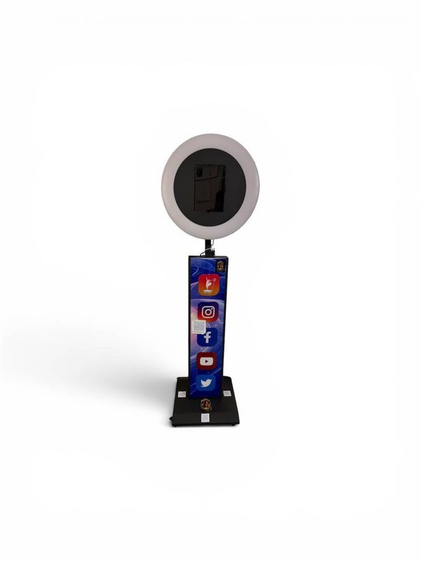 C-N-U Spinning PhotoBooth