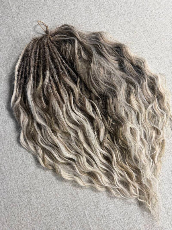 Curly Locks full head set Ombre Light Ashy blonde