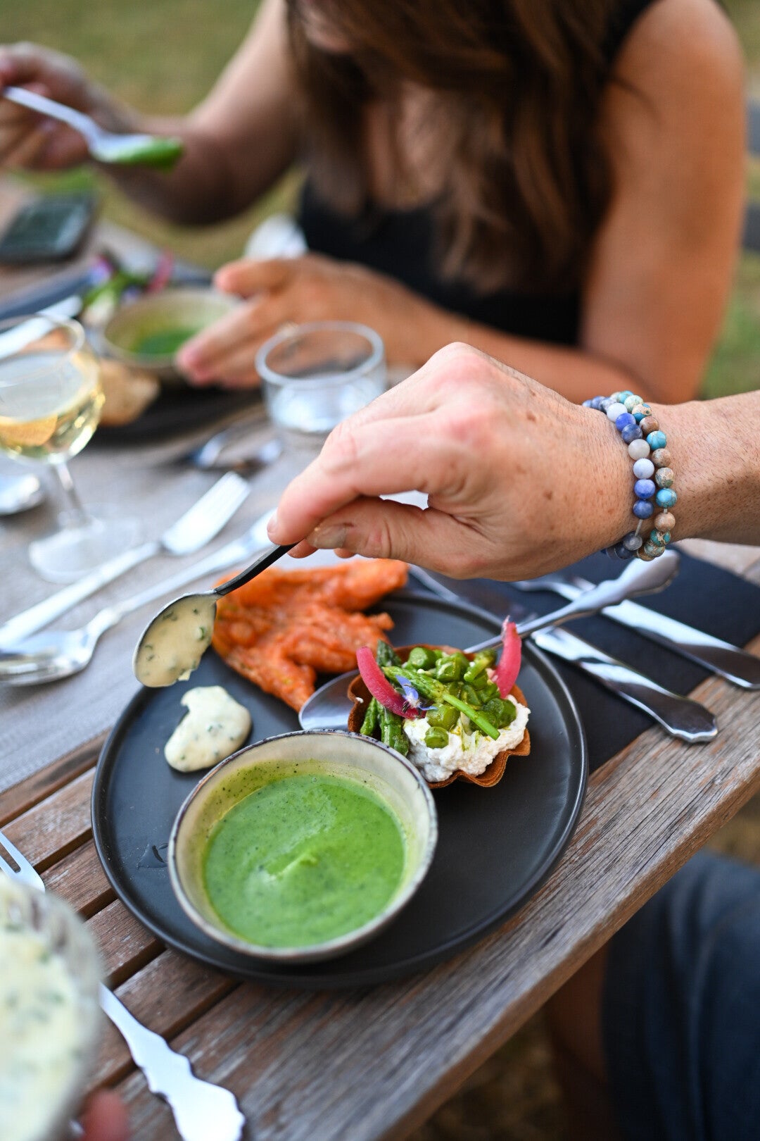 seasonal dinner at loire chateau valley, private chef
