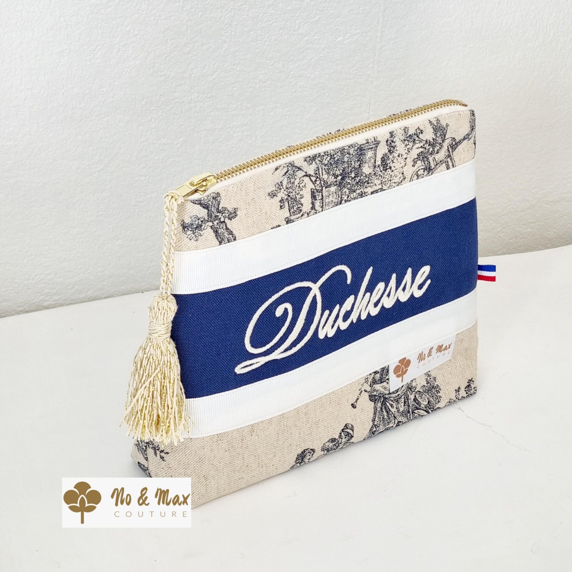 Pochette Personnalisée en Toile de Jouy – Modèle "Duchesse"
