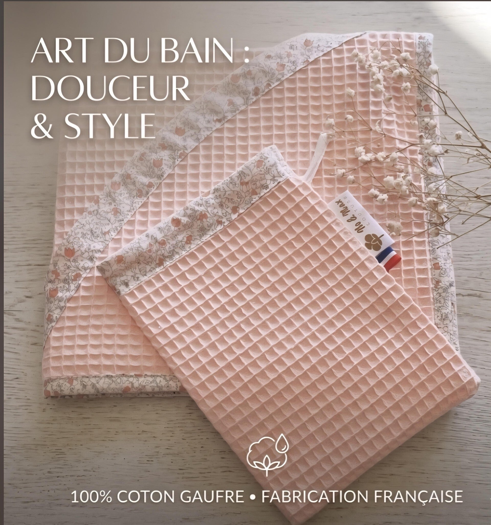 L'ensemble cape de bain et son gant de toilette coordonné