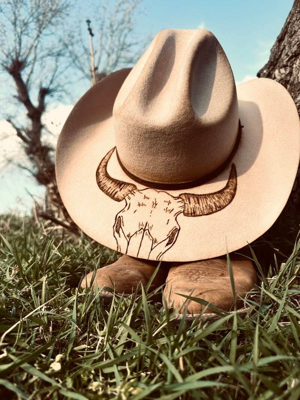 Hut „Iron Longhorn“