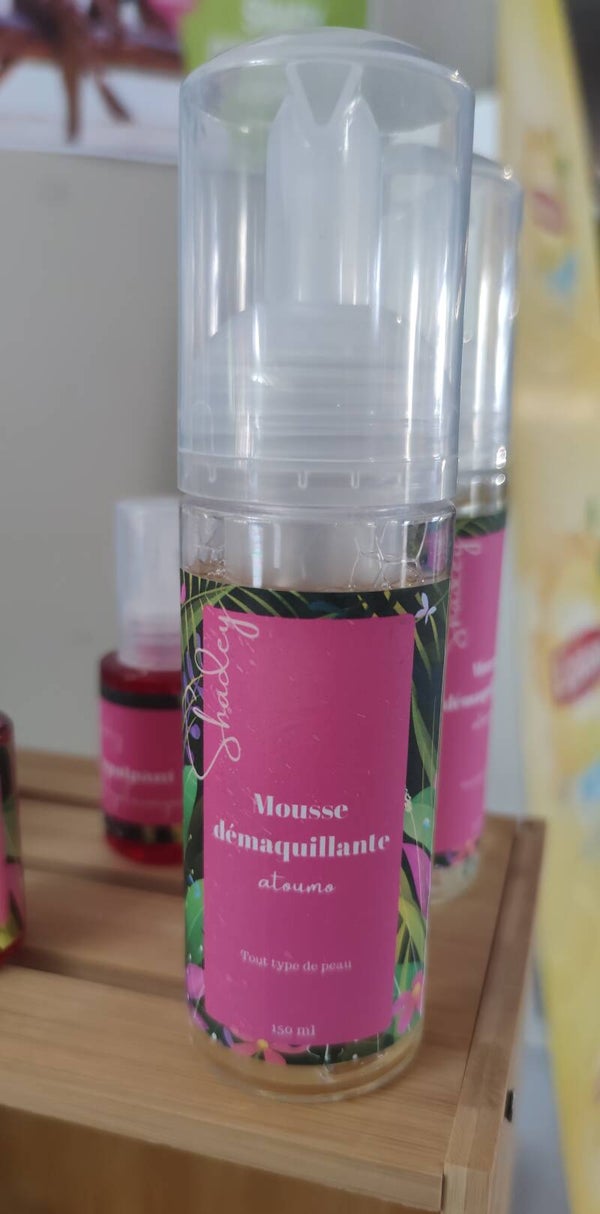 Mousse nettoyante à l'atoumo