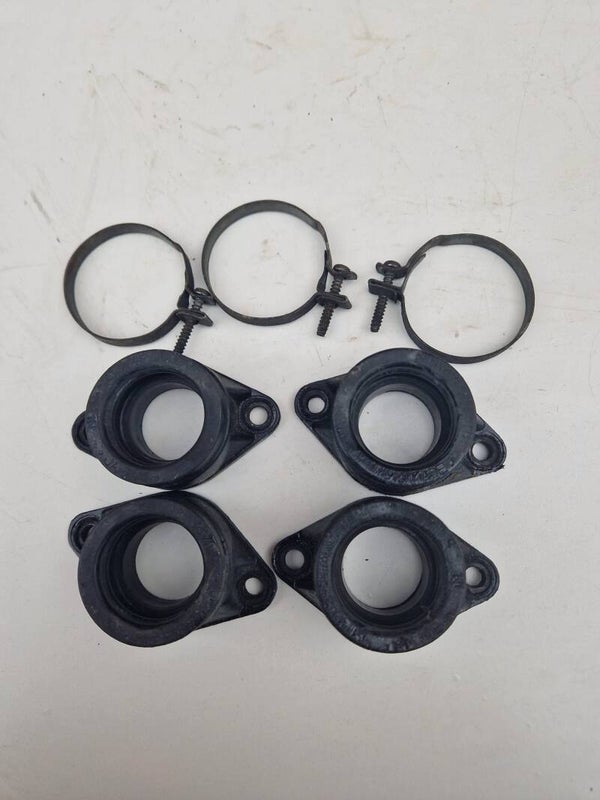 Suzuki GS 750 Inlaat spruitstuk / rubbers carburateur