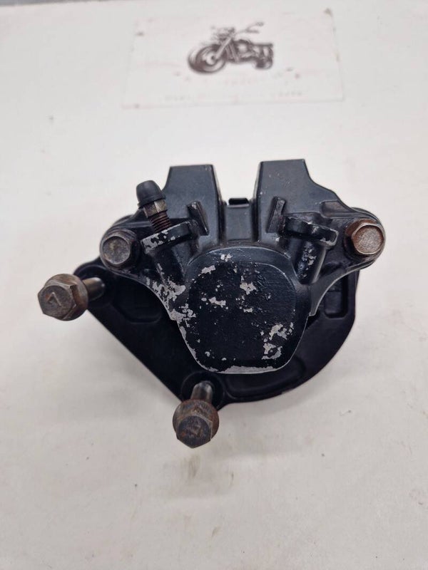 Suzuki GSX 750ES Remklauw / Remtang links voor