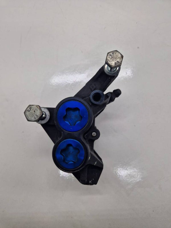 Yamaha YZF R6 Remklauw LV