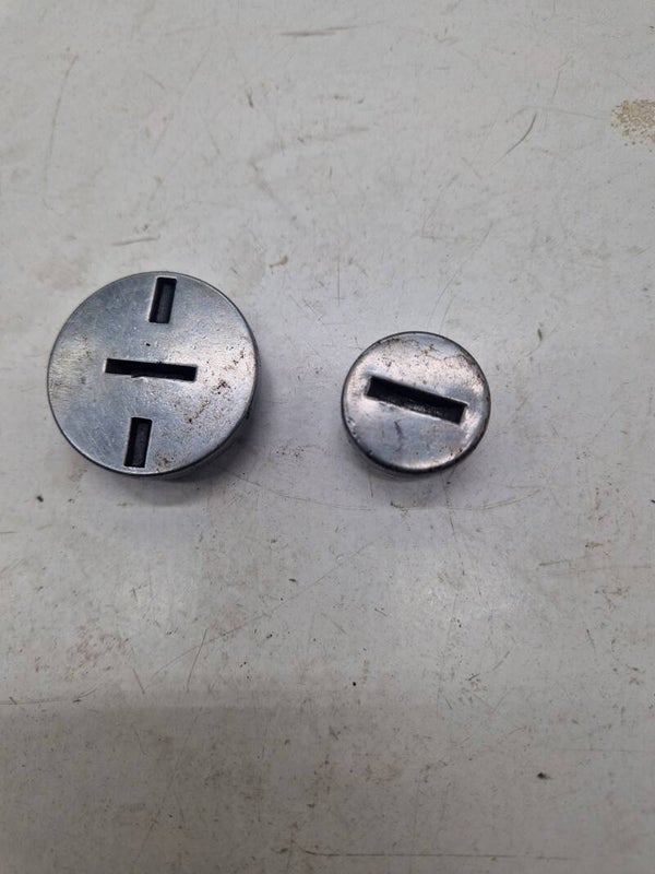 Kawasaki LTD 454  Pluggen