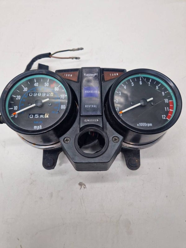 Kawasaki KZ305 LTD Dashboard / Tellerbak