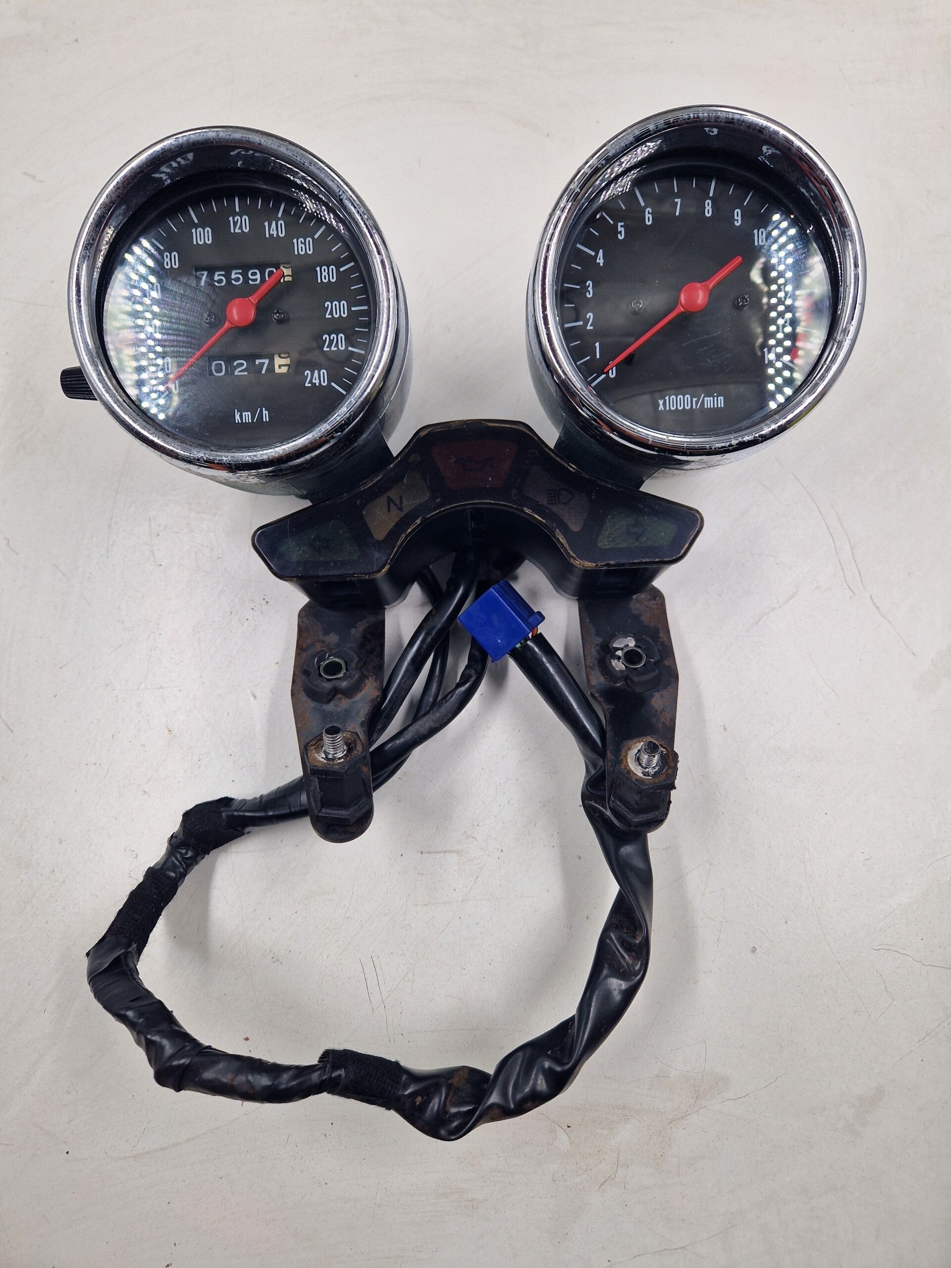 Suzuki GSF 600 Bandit Snelheidsmeter / Tellerbak