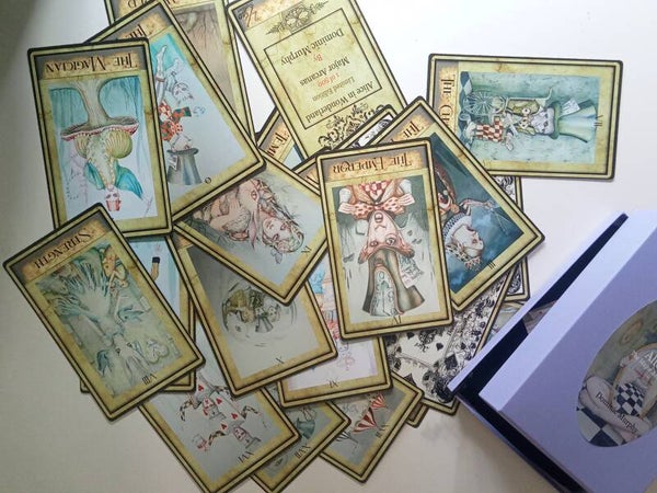 Limited Edition Alice in Wonderland Major Arcana Deck unique and rare Collectable. Signed