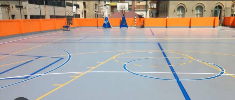 Hormigón fratasado pista girona 