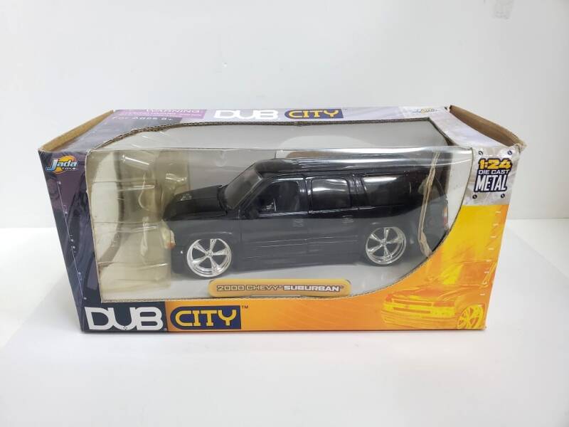 Jada 2000 Chevy Suburban - Won Auction 