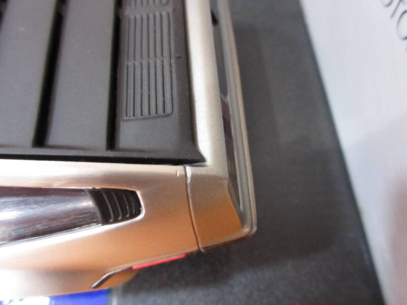i-img1200x900-17610232073139l3wjpu214-standard.jpg