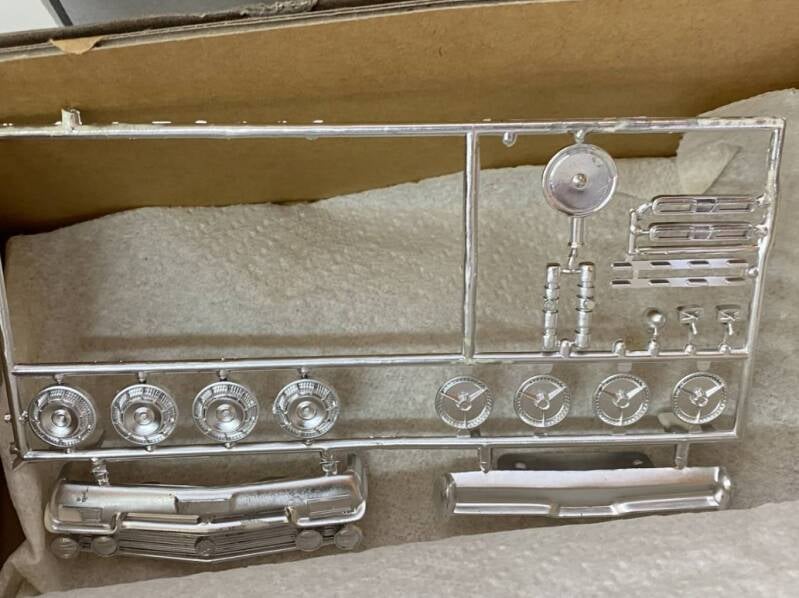 MPC 1969 Pontiac Bonneville - Won Auction 138.- 