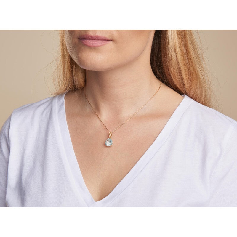 Pendant with natural blue topaz, in 750 Gold