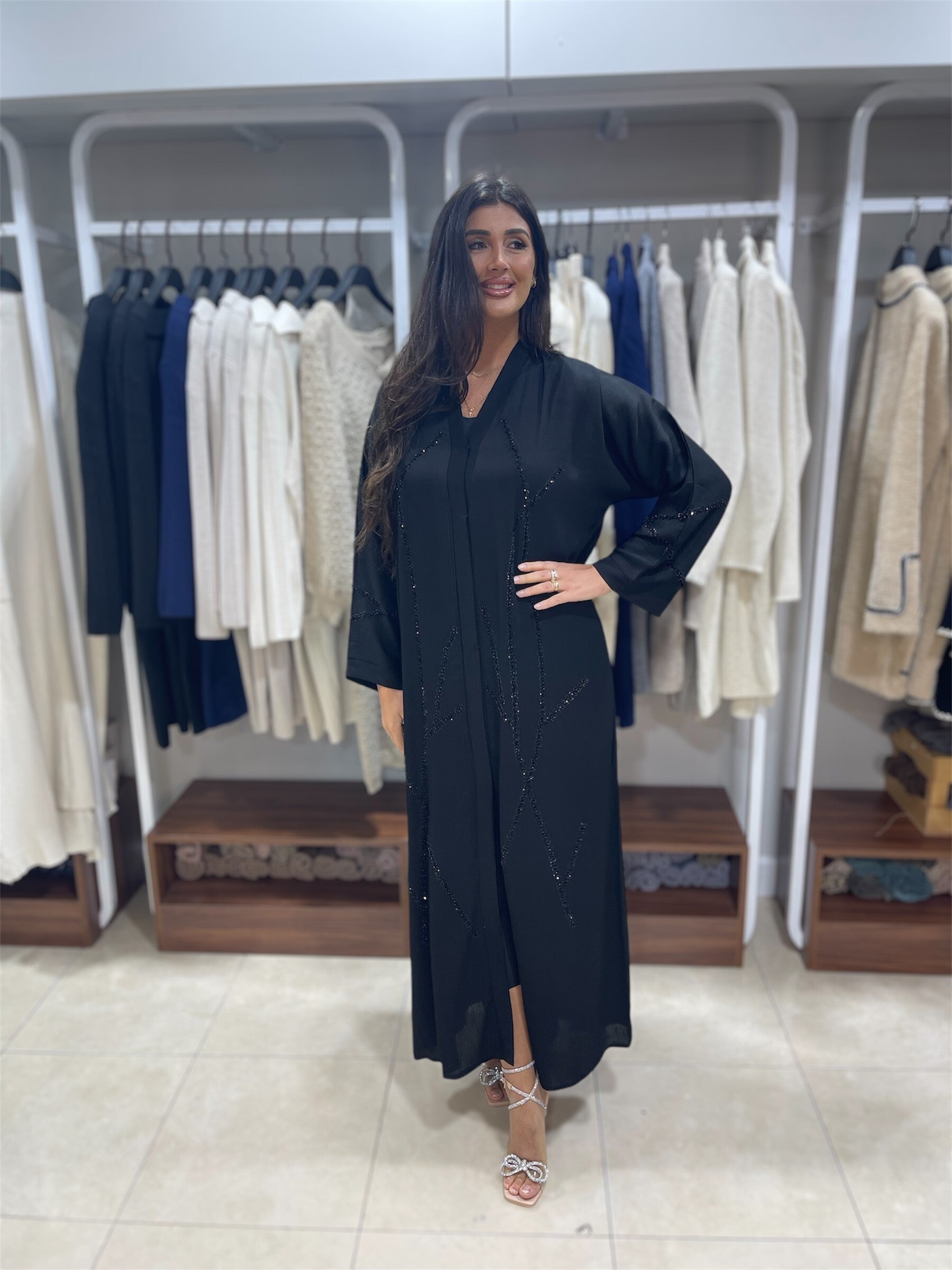 Emirati Abaya - Black Line