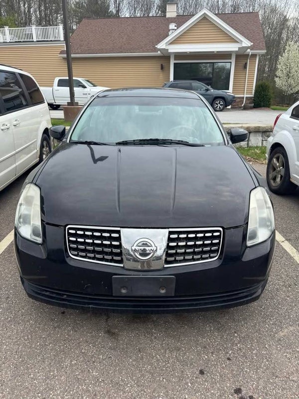 2005 Nissan Maxima SE