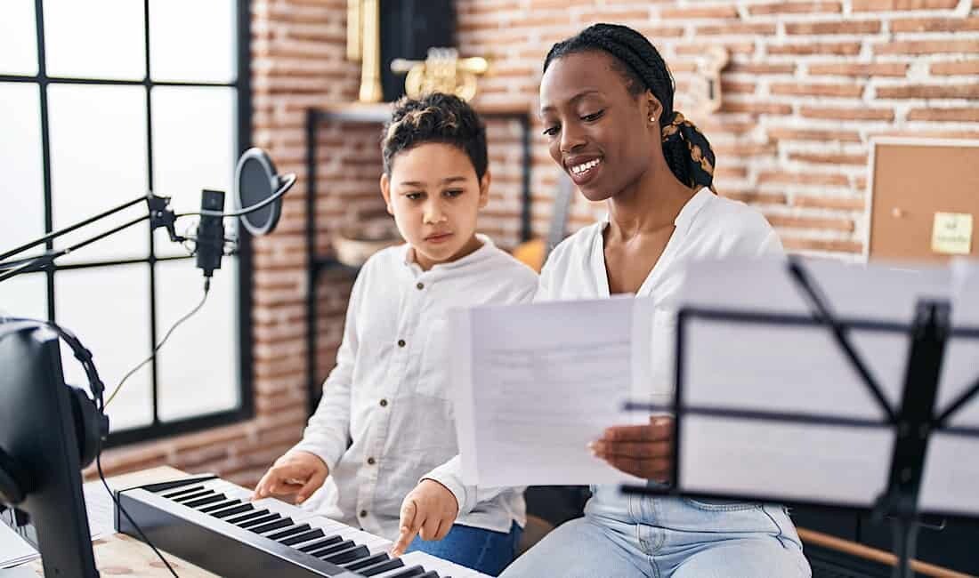 piano-lessons-standard.jpg