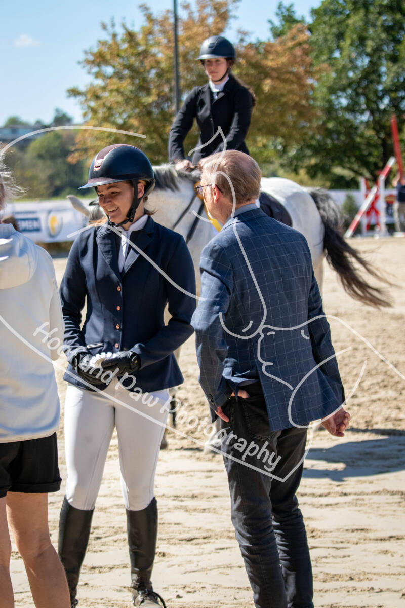 bouferterh-134-standard.jpg