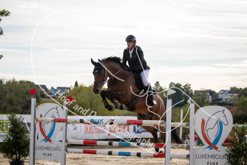 bouferterhaff-jumping-101-standard-2p25rq.jpg
