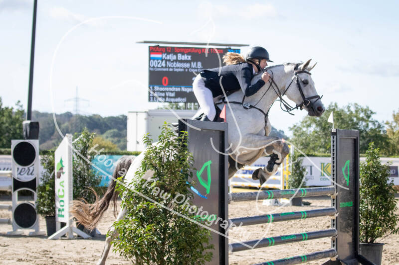 bouferterhaff-jumping-102-standard-uexmam.jpg