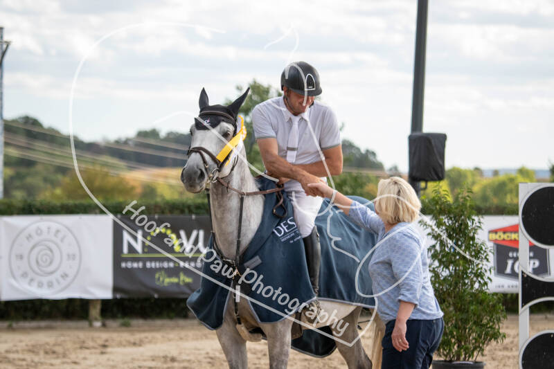 bouferterhaff-jumping-104-standard-5bjlf4.jpg