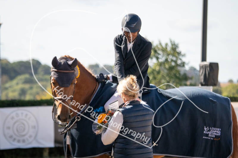 bouferterhaff-jumping-106-standard-qwfr0z.jpg