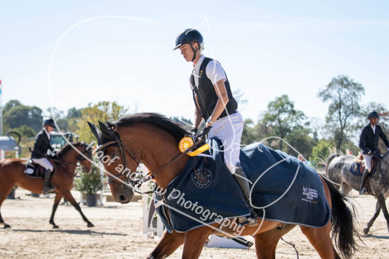 bouferterhaff-jumping-109-standard-rhri45.jpg