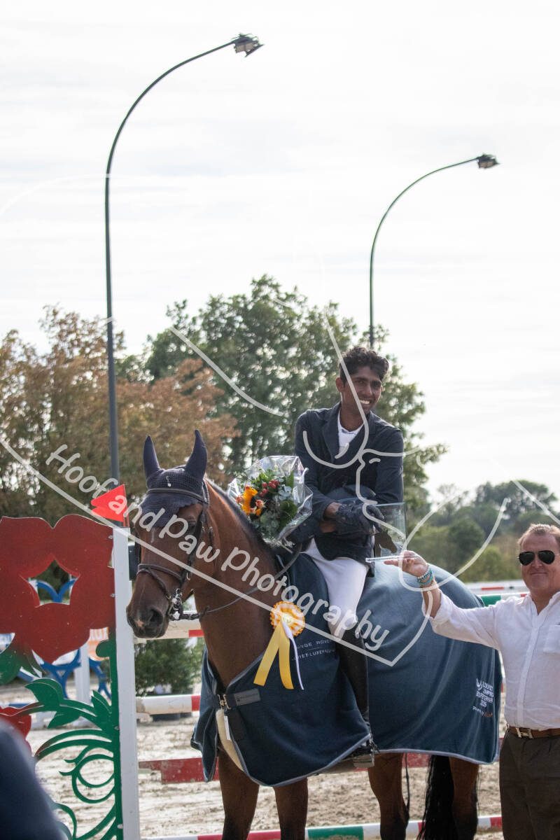bouferterhaff-jumping-117-standard-h98yvt.jpg
