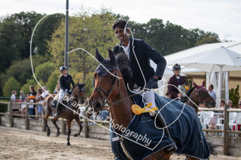 bouferterhaff-jumping-127-standard-1ipacf.jpg