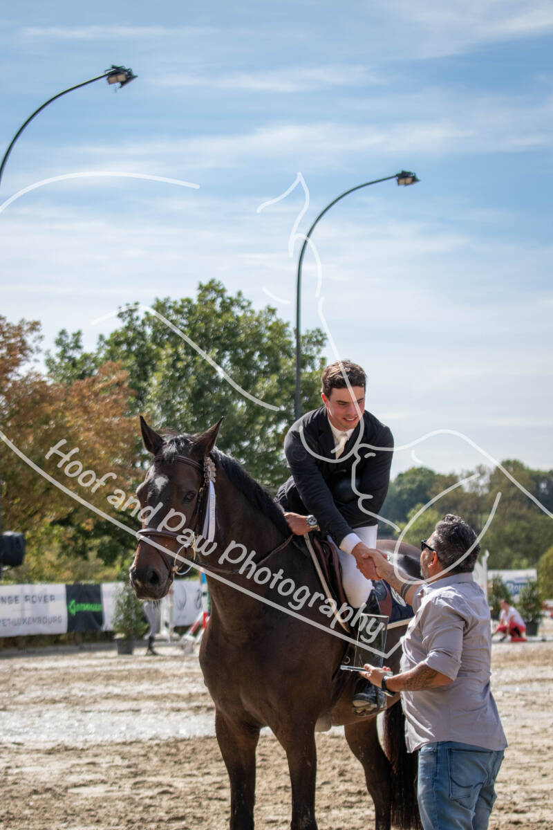 bouferterhaff-jumping-135-standard-7umva2.jpg